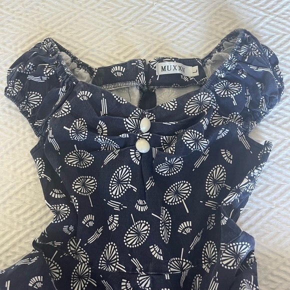 vintage inspired navy dress - Picture 2 of 3